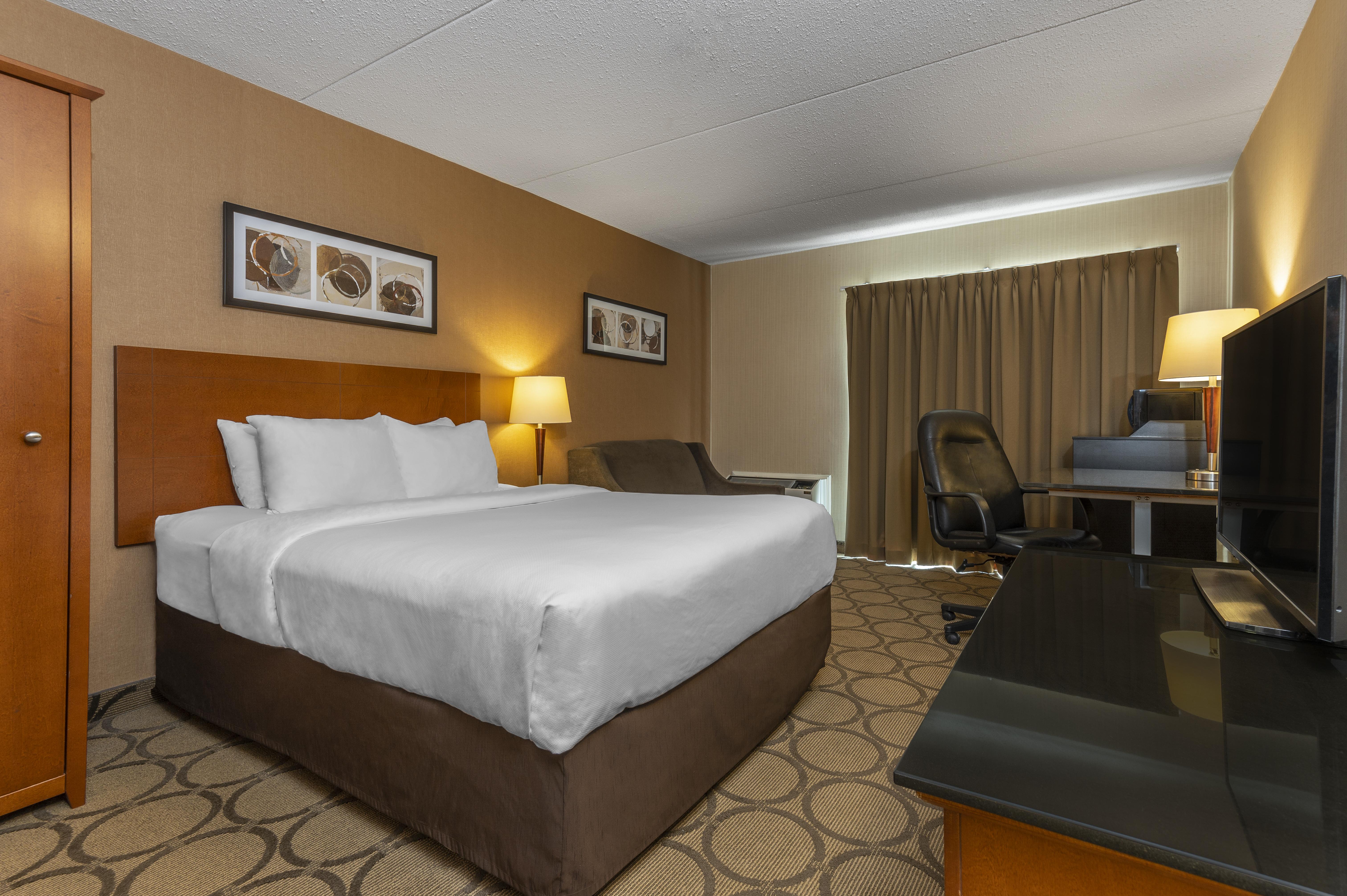 Comfort Inn Пикеринг Экстерьер фото