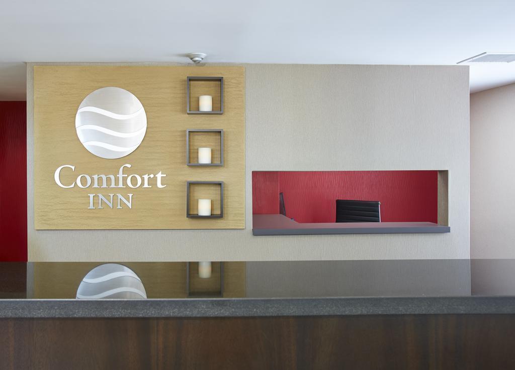 Comfort Inn Пикеринг Экстерьер фото