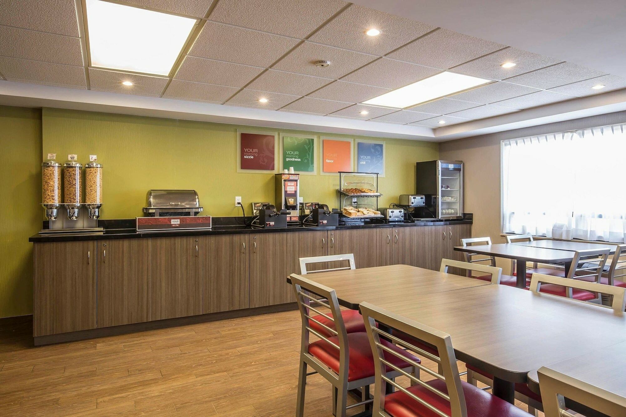 Comfort Inn Пикеринг Экстерьер фото